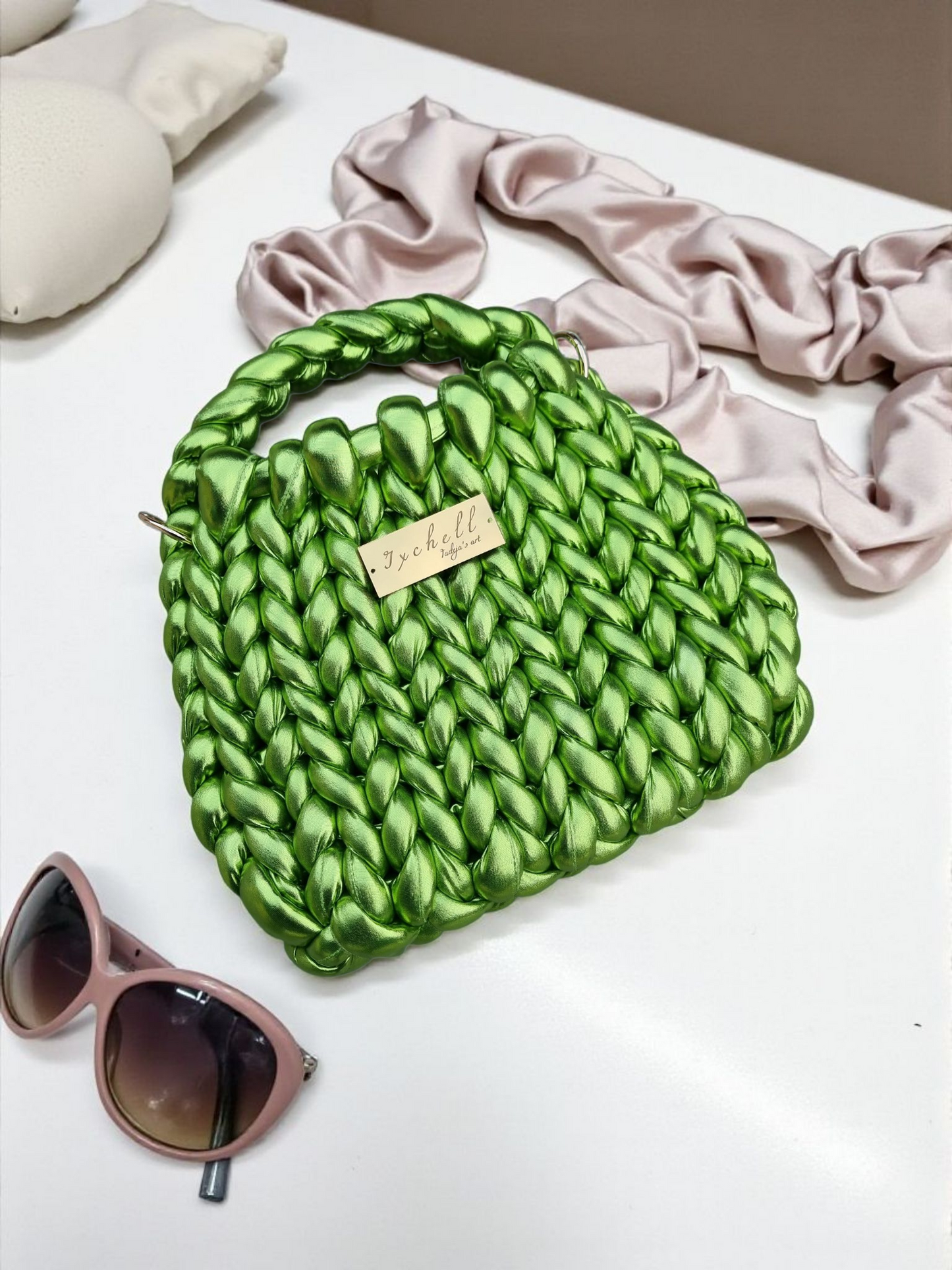 E M E R A L D _ A U R A