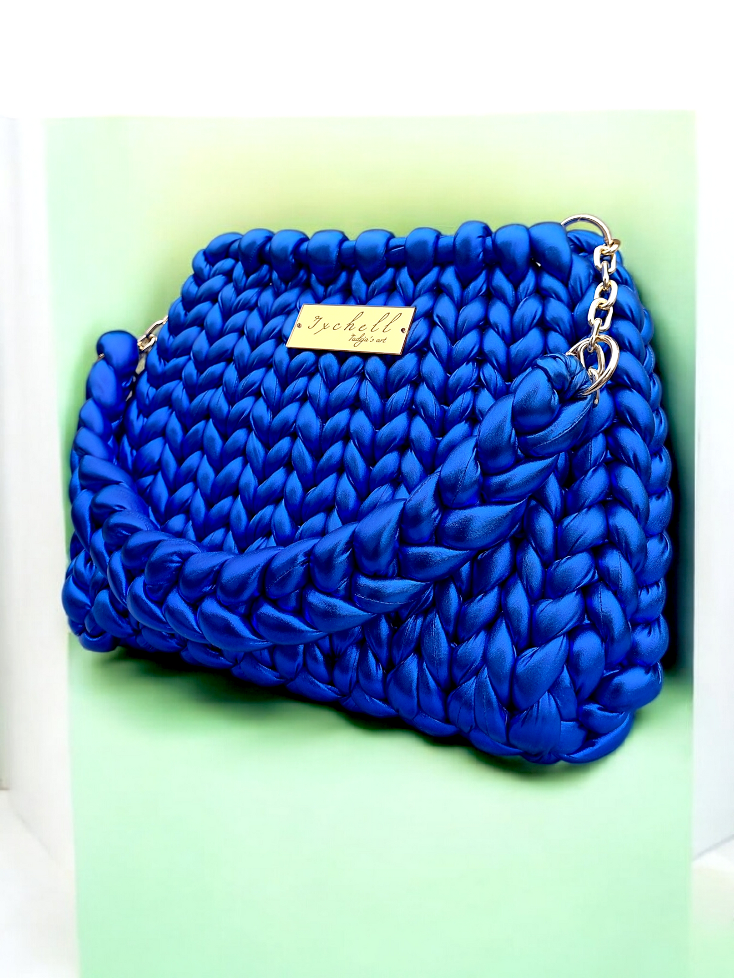 L A P I S _ G L O W _  XL