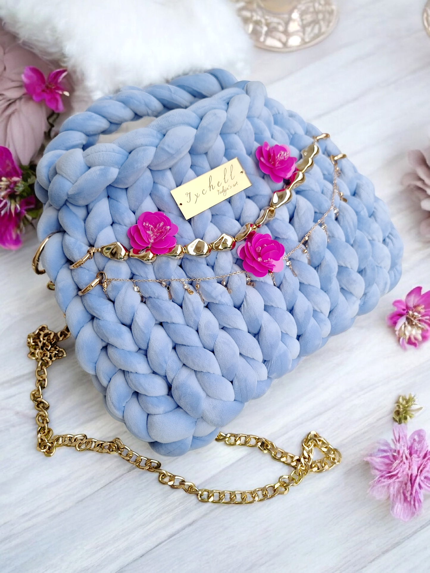 S E R A P H I N A _ S K Y   with sequin flowers